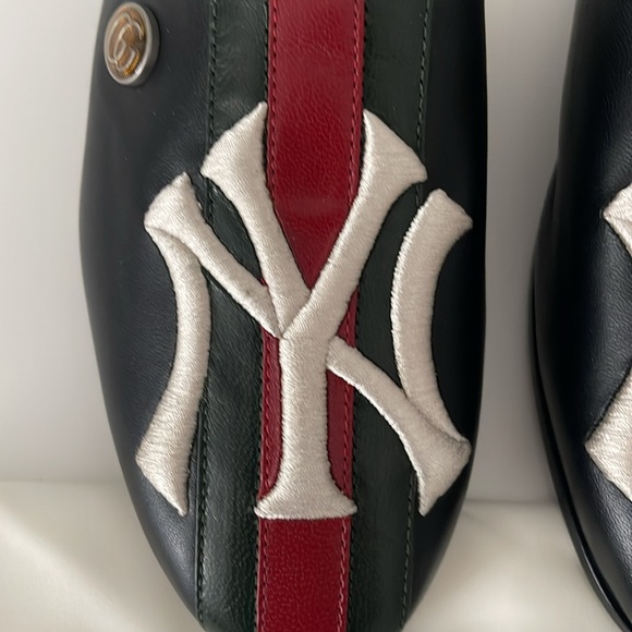 New Authentic Gucci  NY Sandal in leather Sz 37IT / 7US - Picture 3 of 9